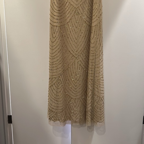 Adrianna Papell champagne beaded gown. - Picture 4 of 4